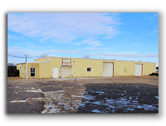 Property with shop for sale in Wyoming